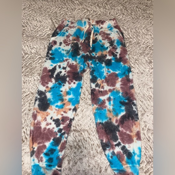 Plus Size Tie Dye Sweatpants - Picture 2 of 4